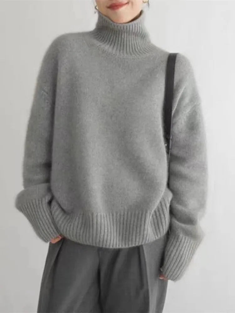 Isabella - High-neck Cashmere Sweater
